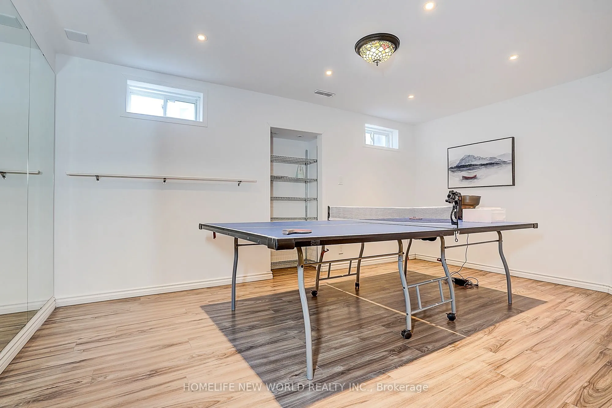 2002 Cocklin Crescent