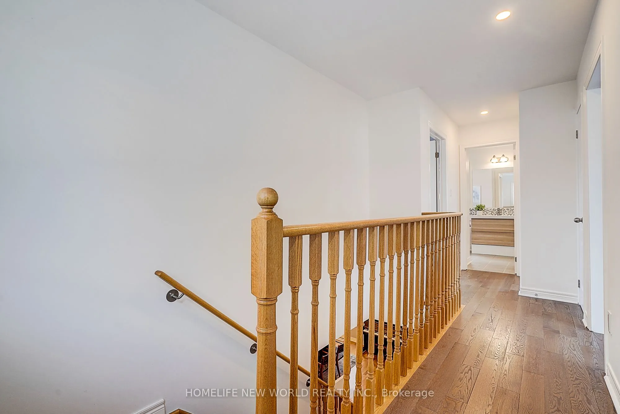 2002 Cocklin Crescent