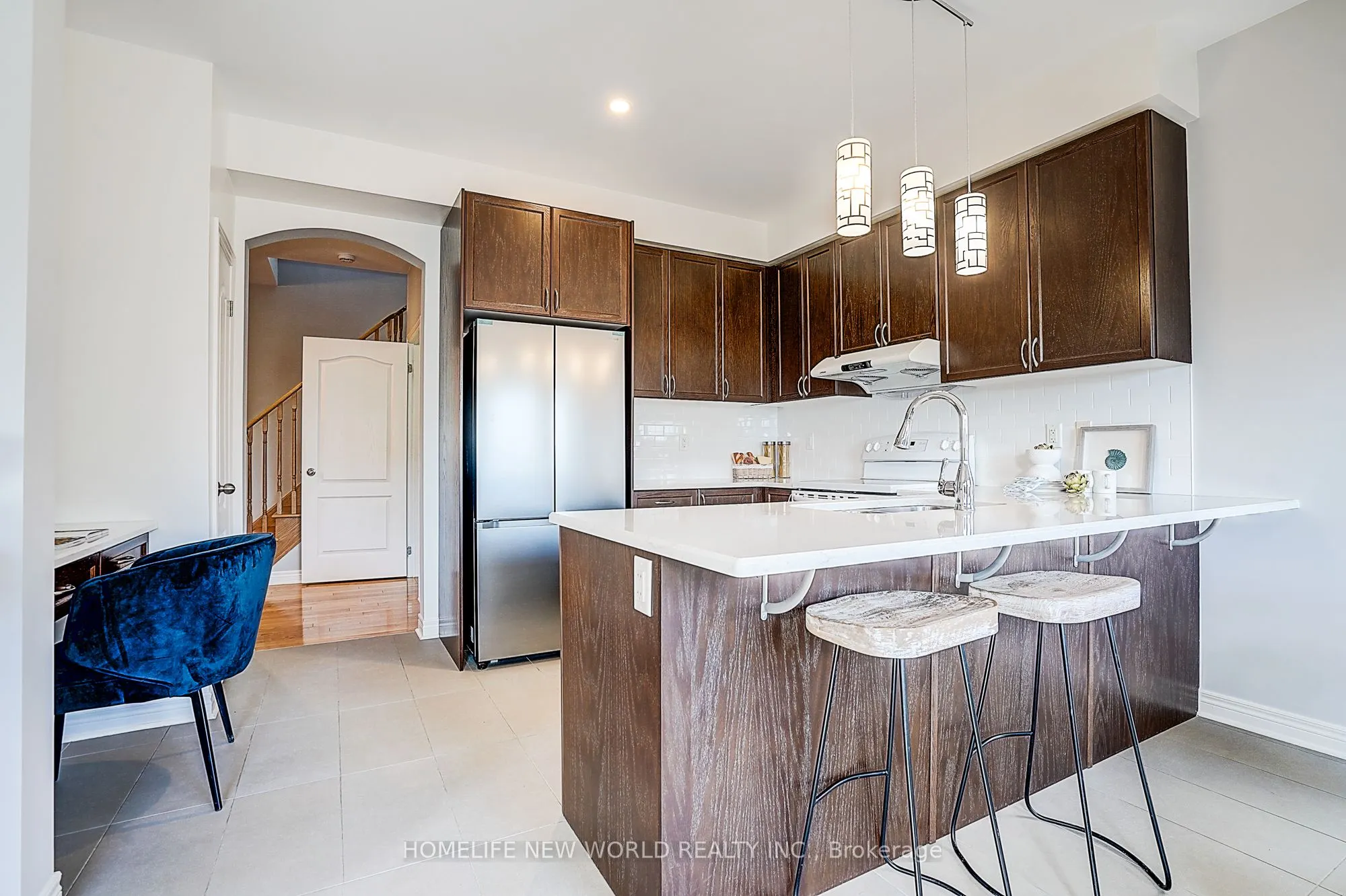 2002 Cocklin Crescent