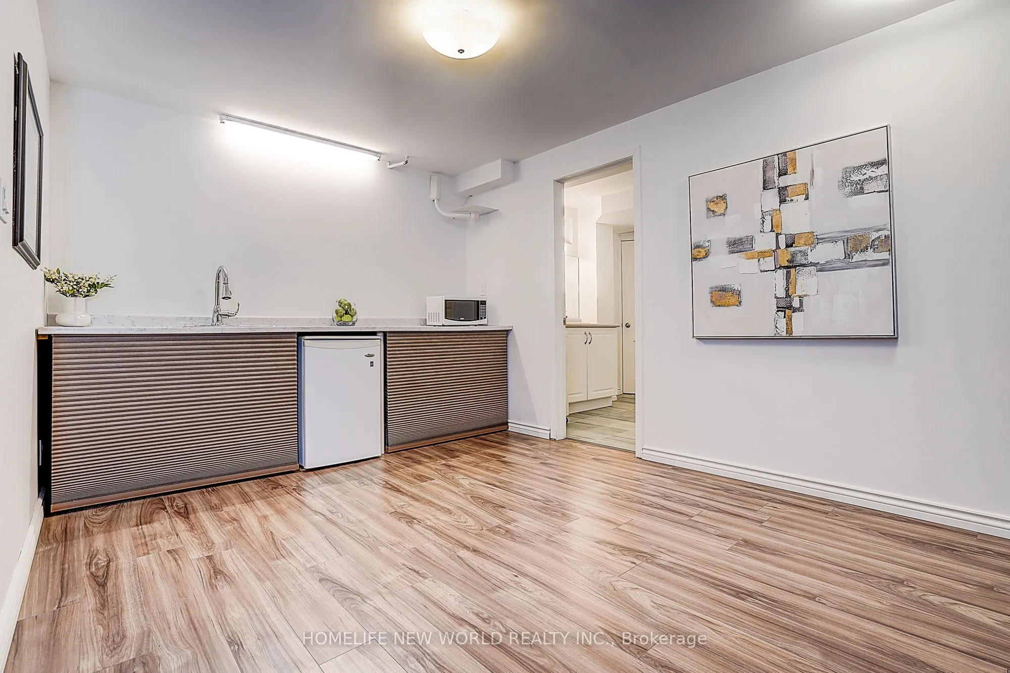 2002 Cocklin Crescent