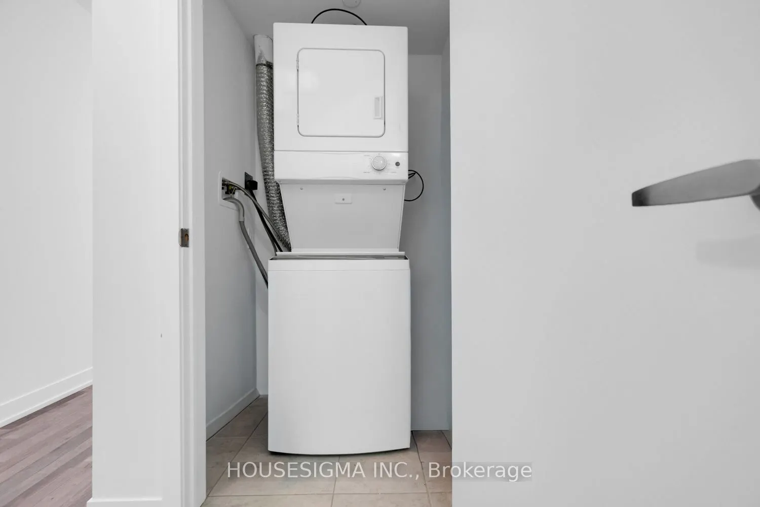 1460 Whites Road, #408