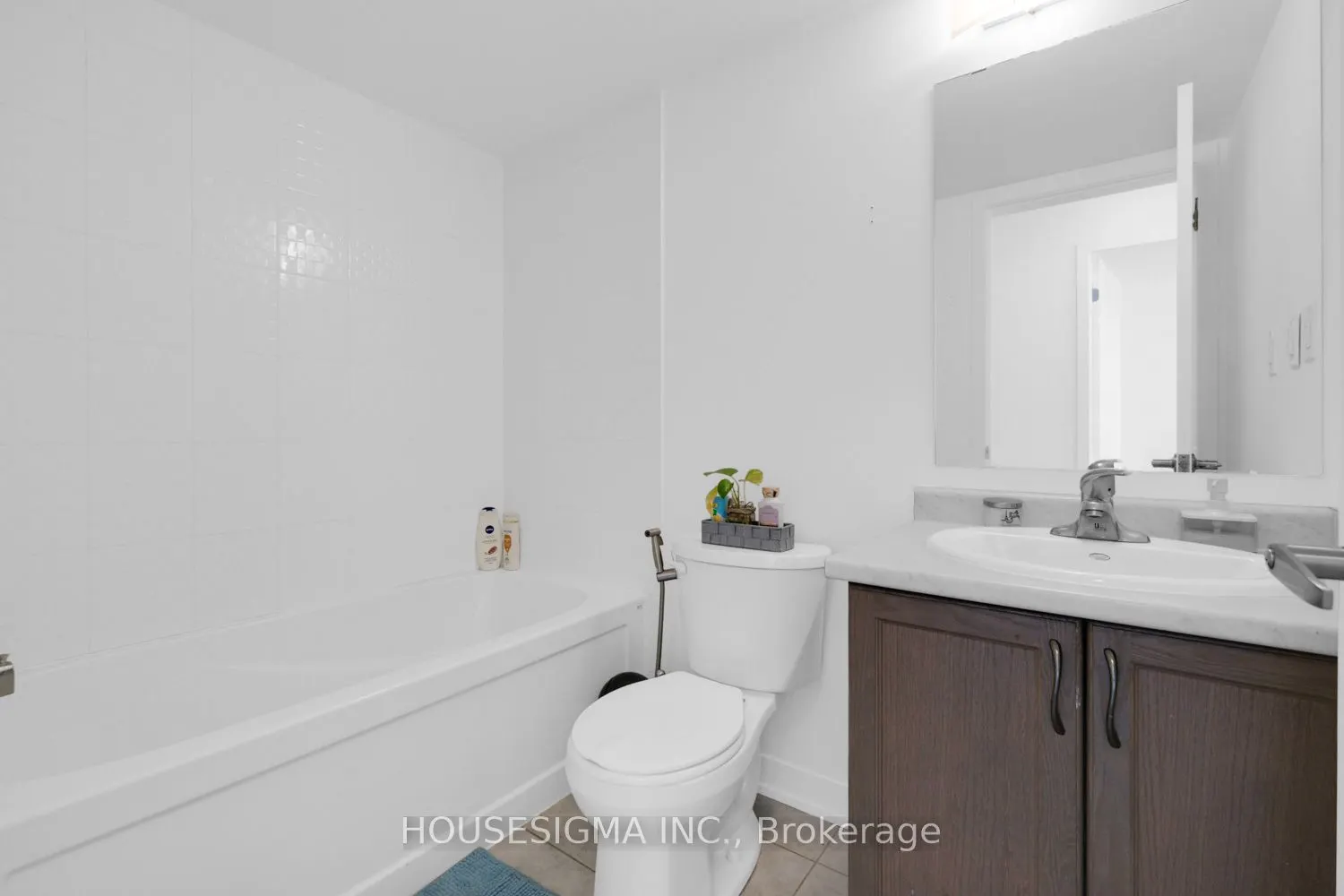 1460 Whites Road, #408