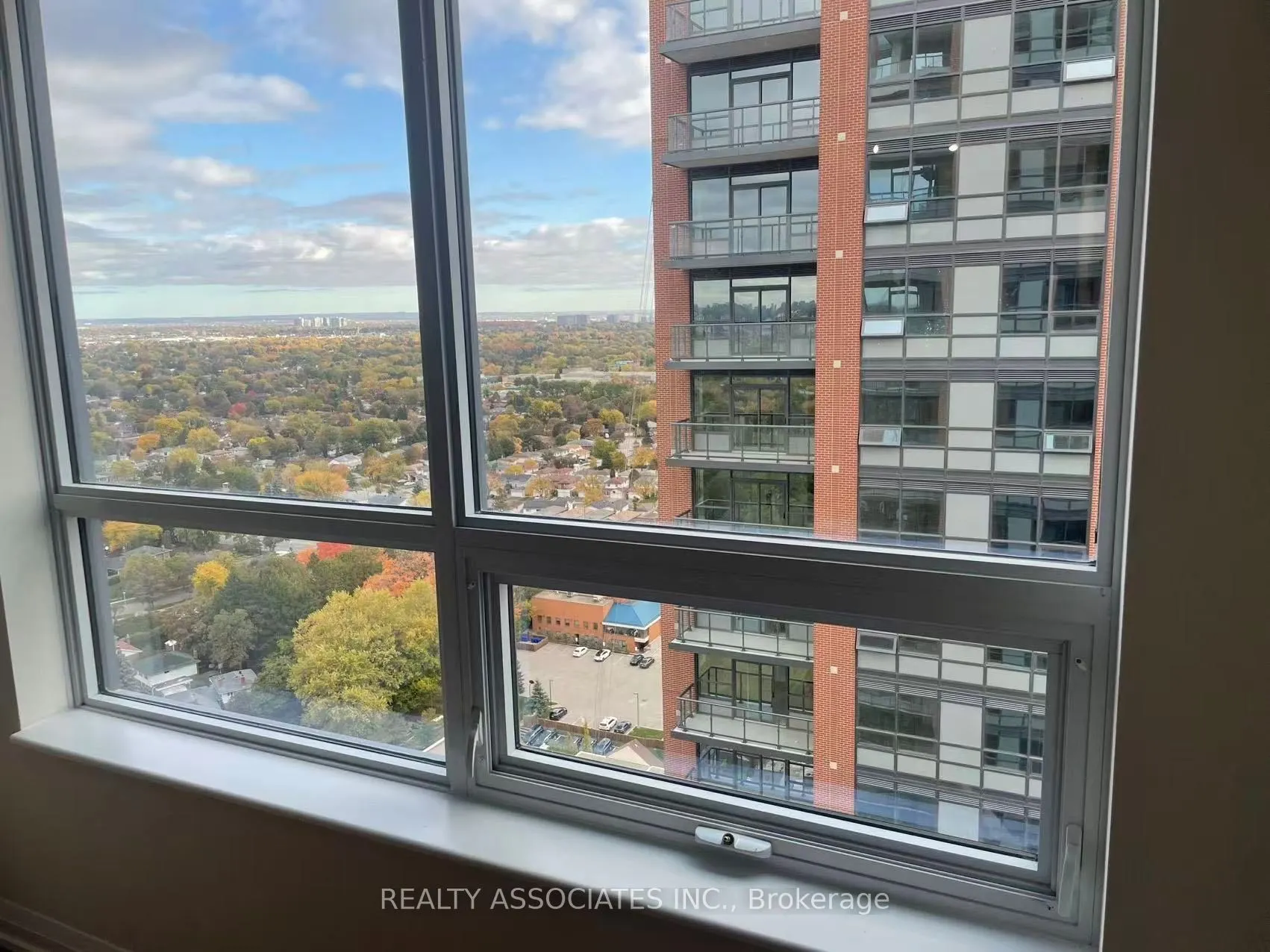 3260 Sheppard Avenue, #2505