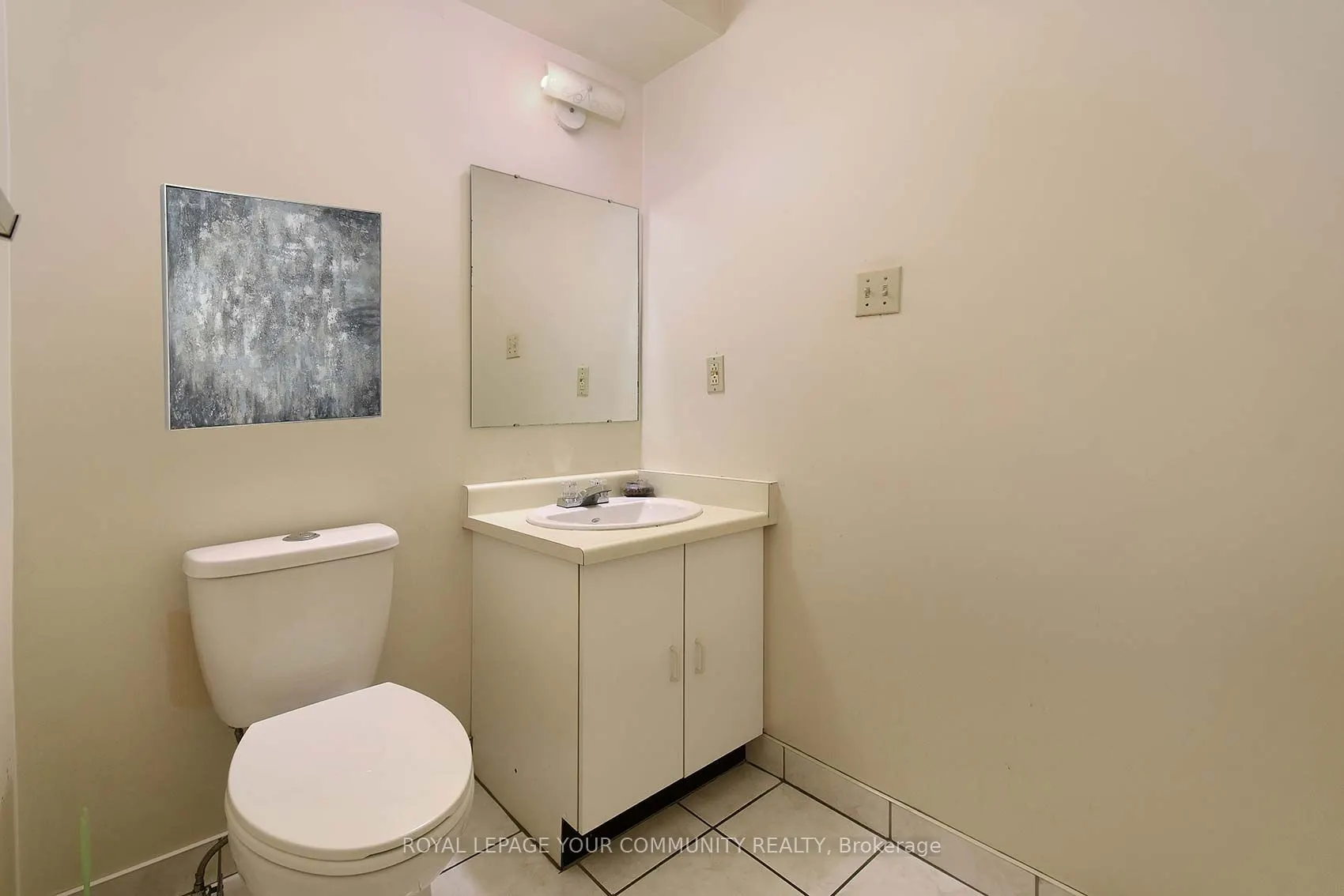 174 Roxanne Crescent