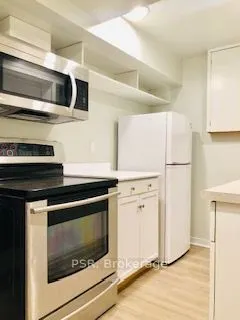 3 Victor Avenue, #Lower