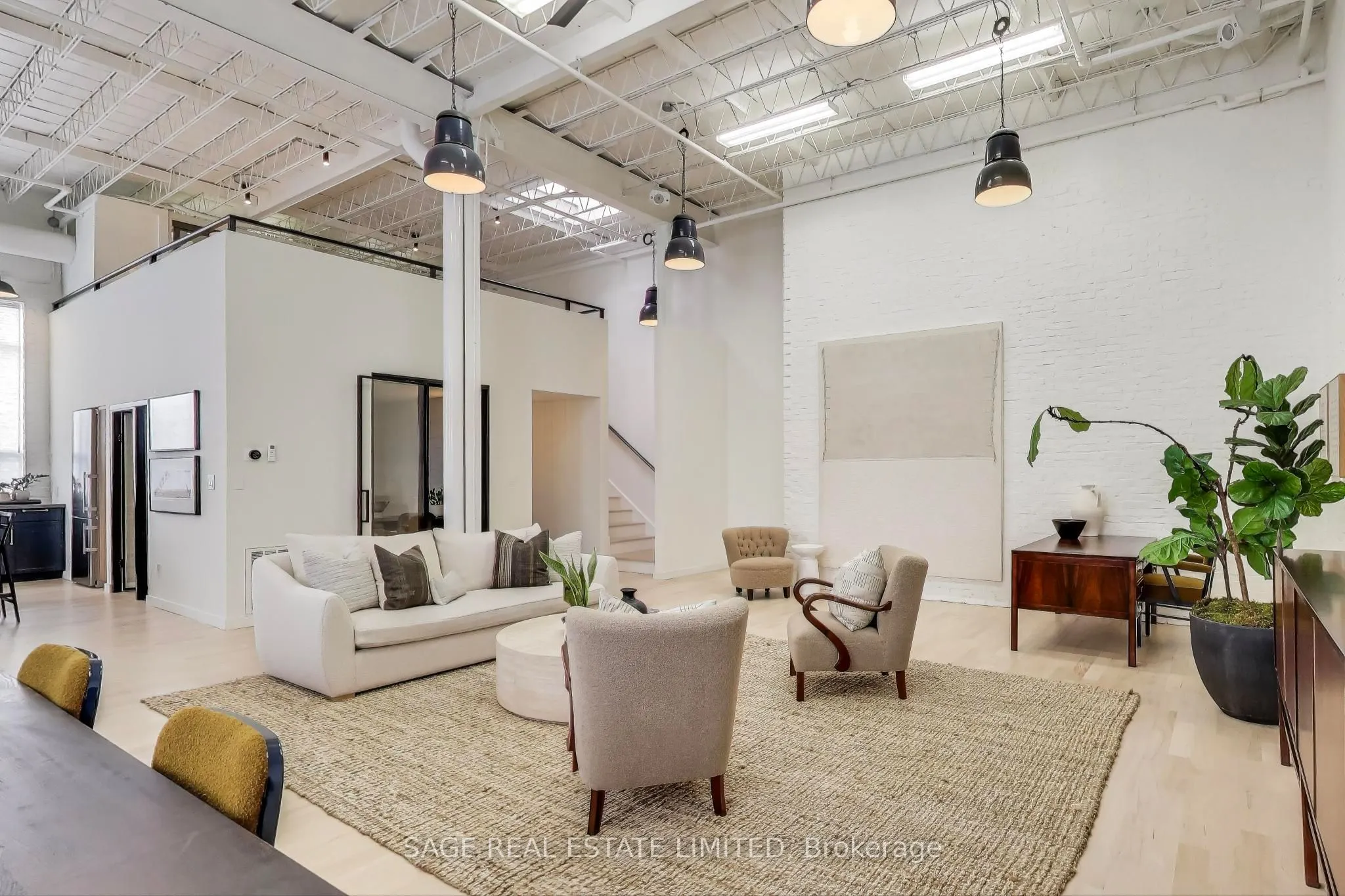 245 Carlaw Avenue, #102A