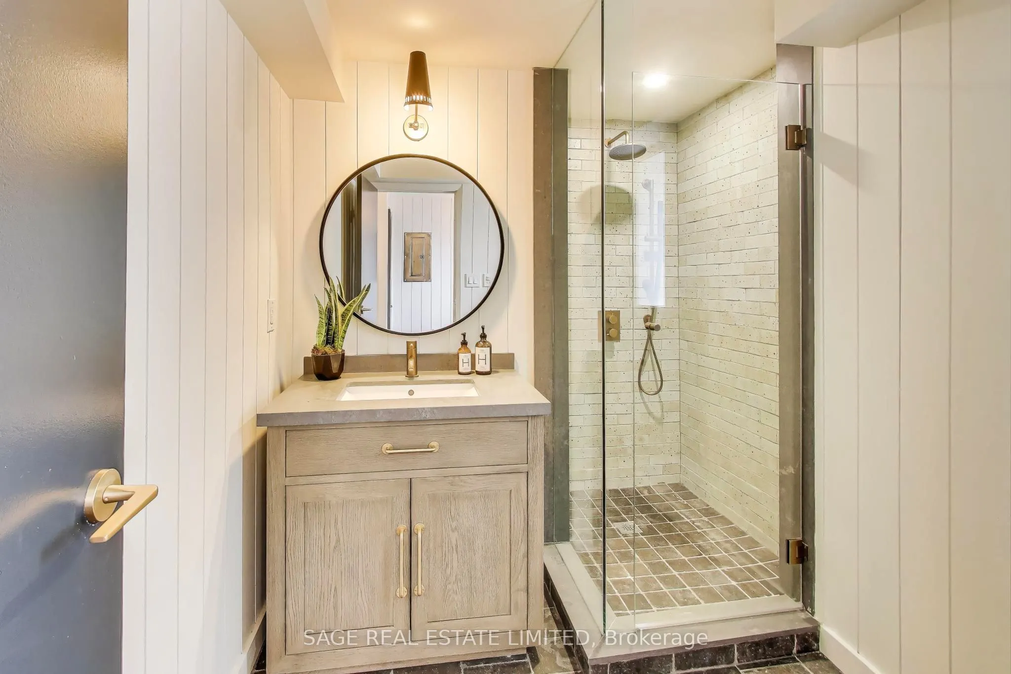 245 Carlaw Avenue, #102A