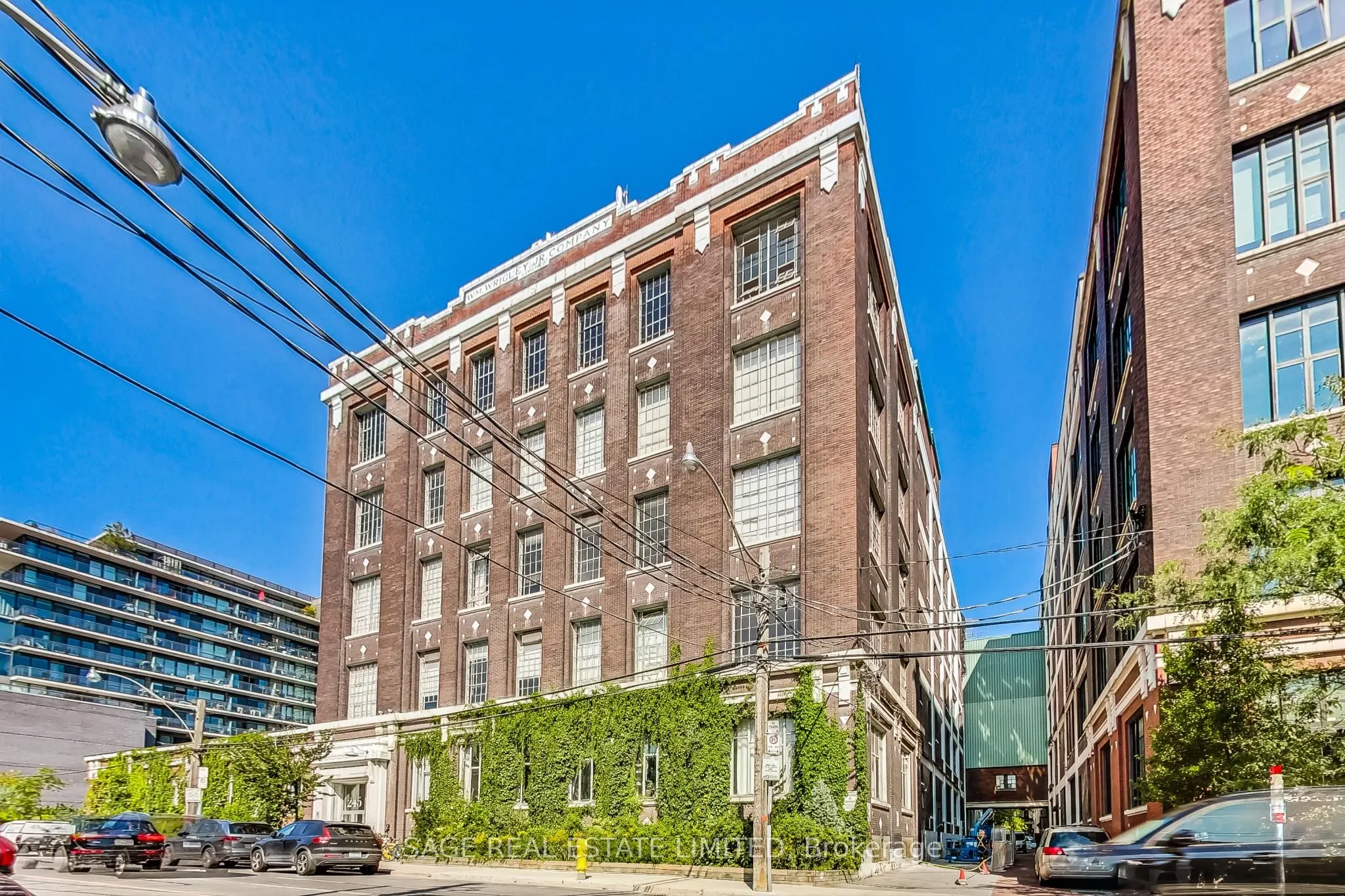 245 Carlaw Avenue, #102A