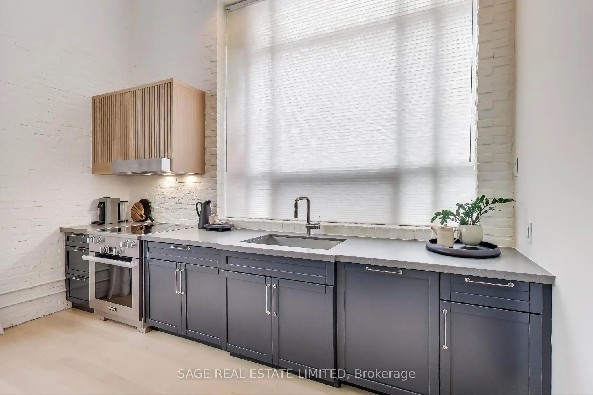 245 Carlaw Avenue, #102A