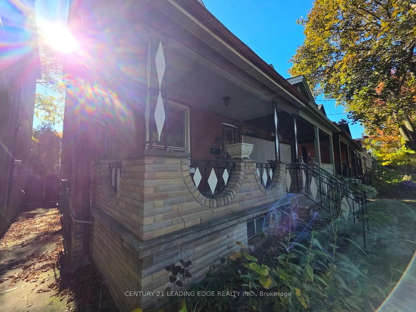 51 Dearbourne Avenue, #Basement