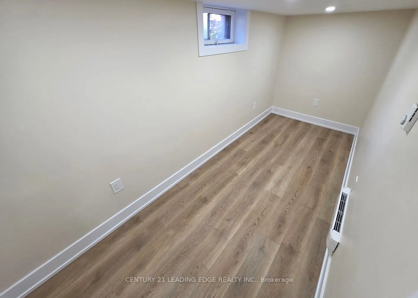 51 Dearbourne Avenue, #Basement