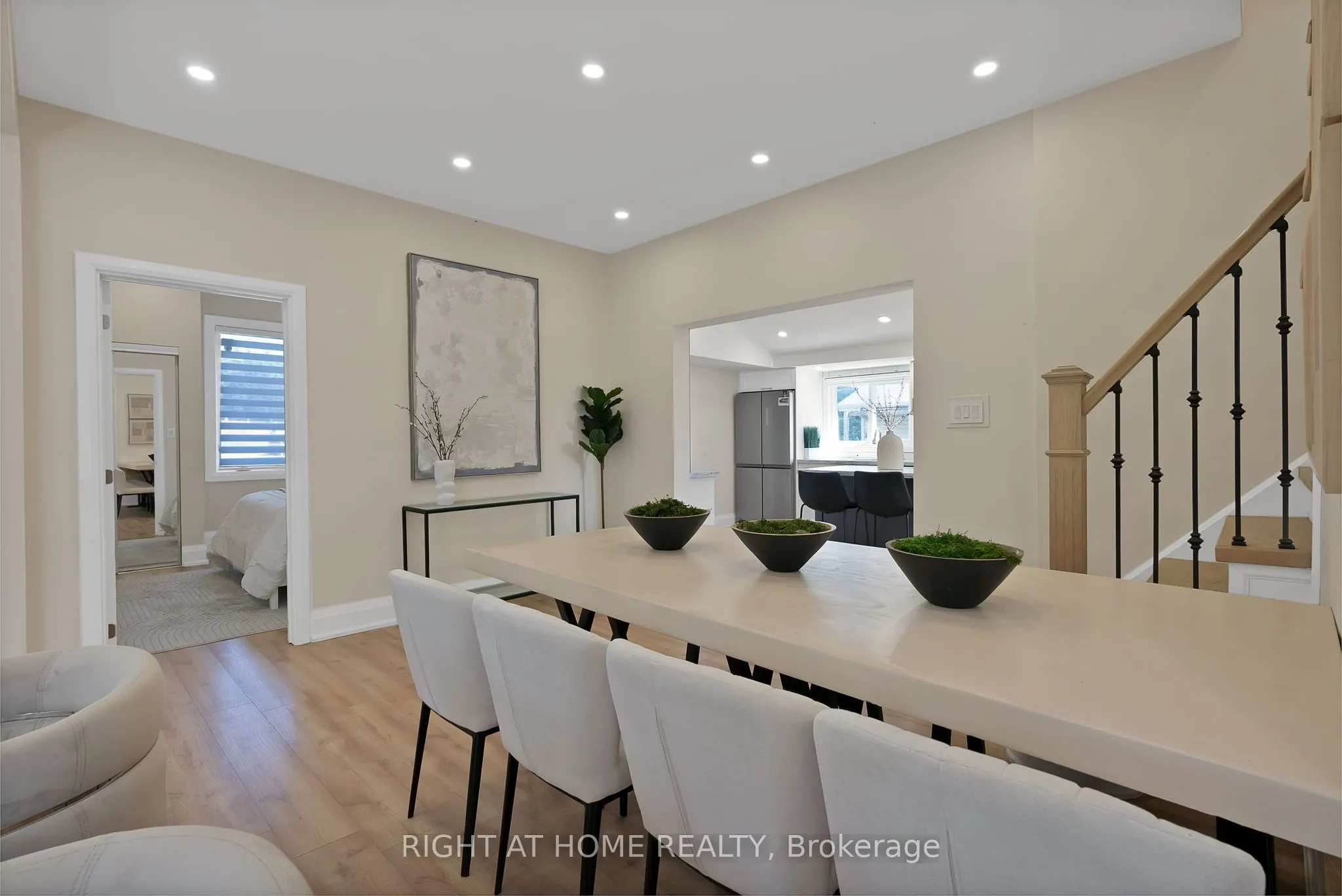 9495 Baldwin Street N