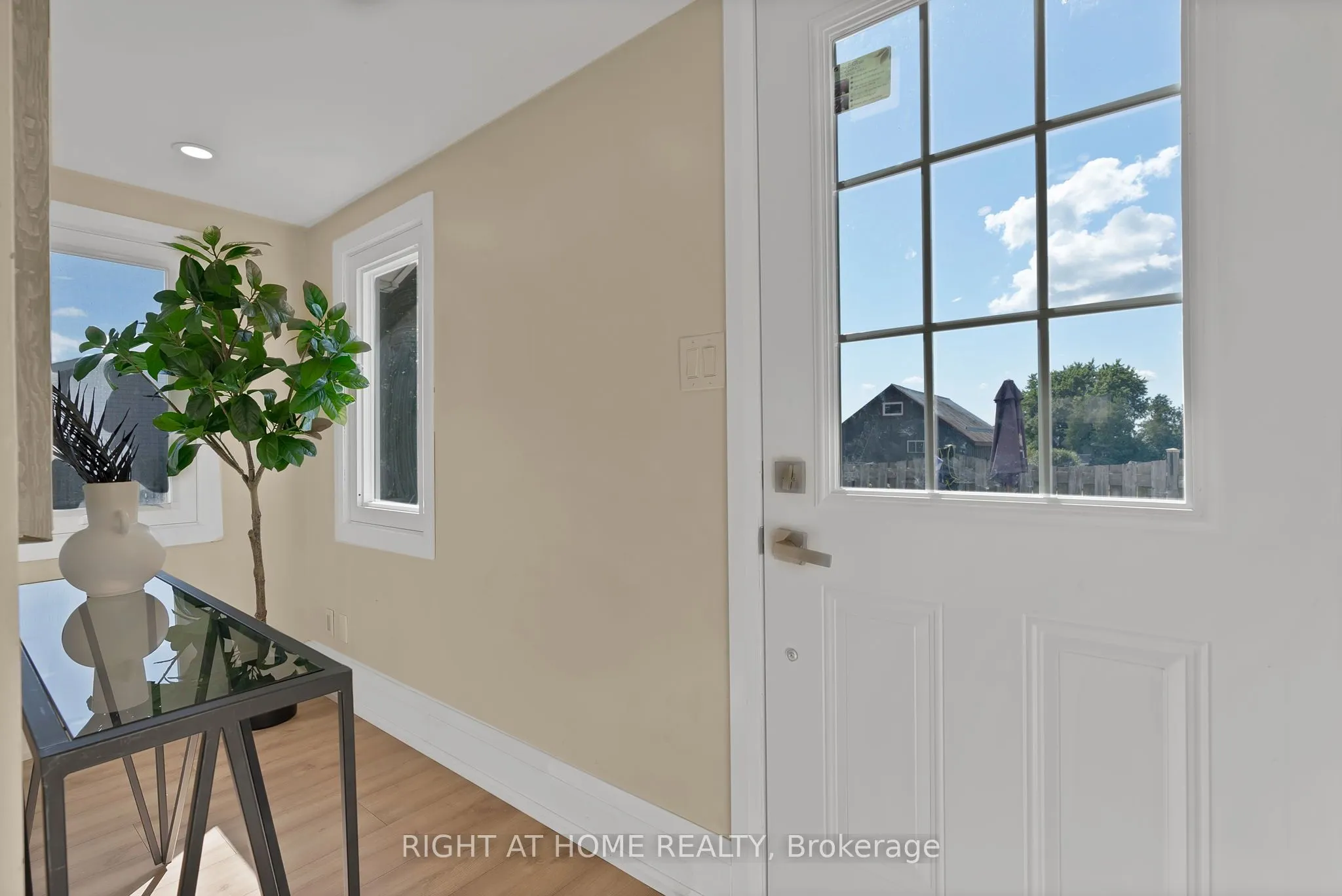 9495 Baldwin Street N