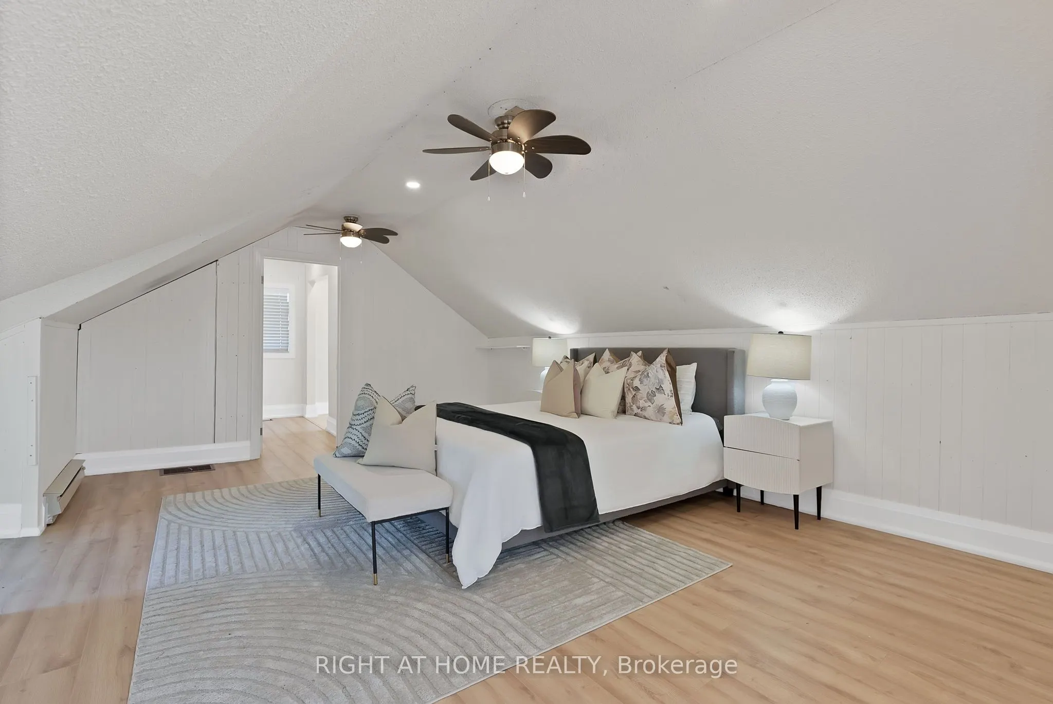 9495 Baldwin Street N