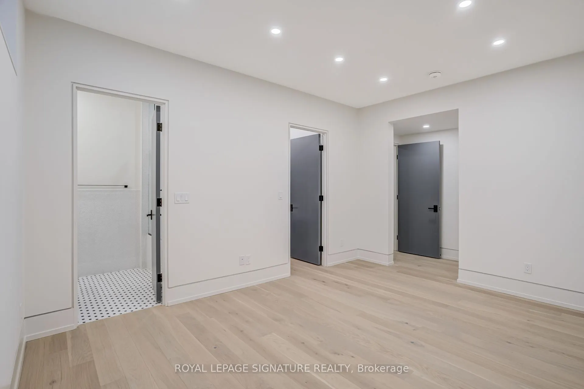 27 Scotland Road, #Lower Level