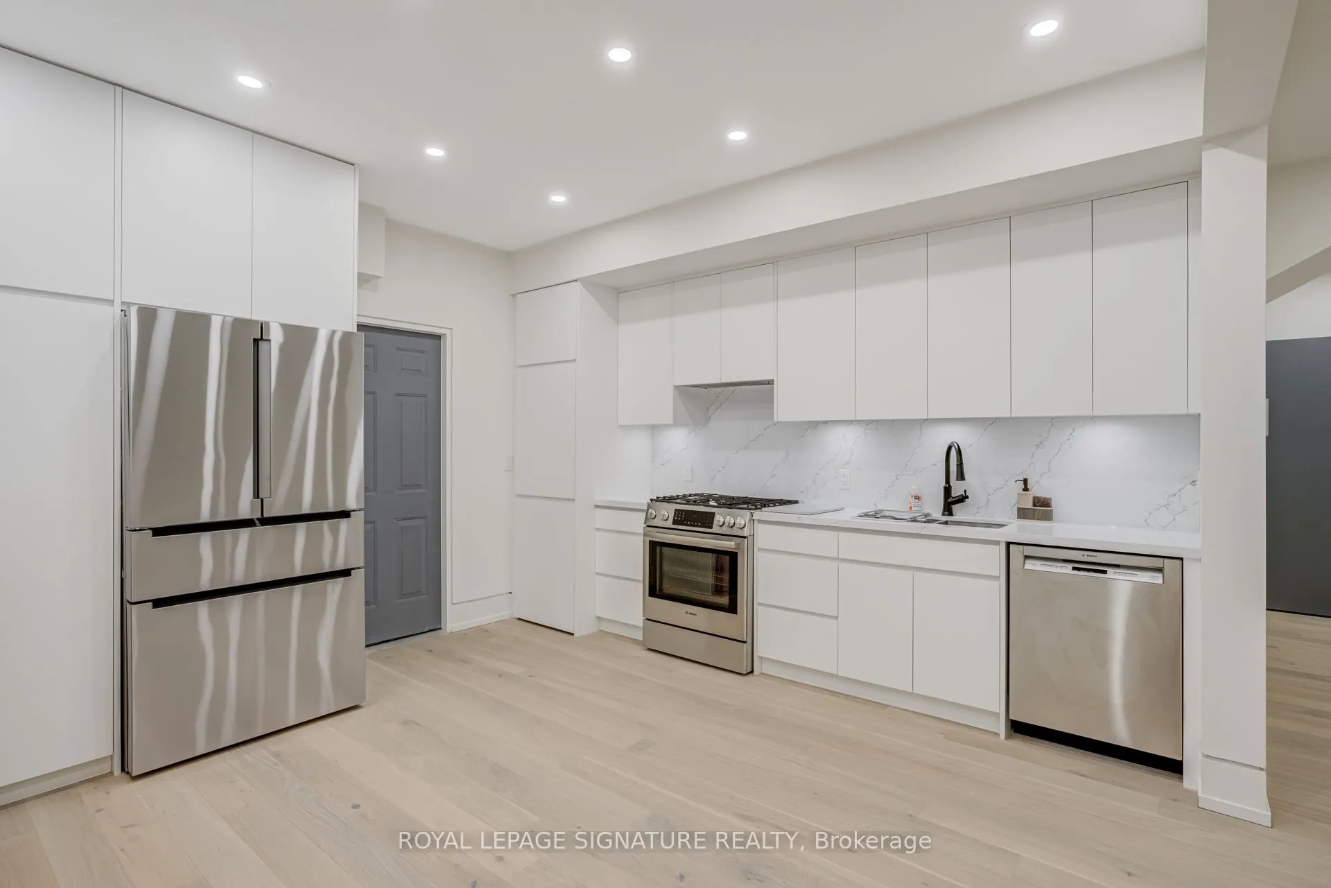 27 Scotland Road, #Lower Level