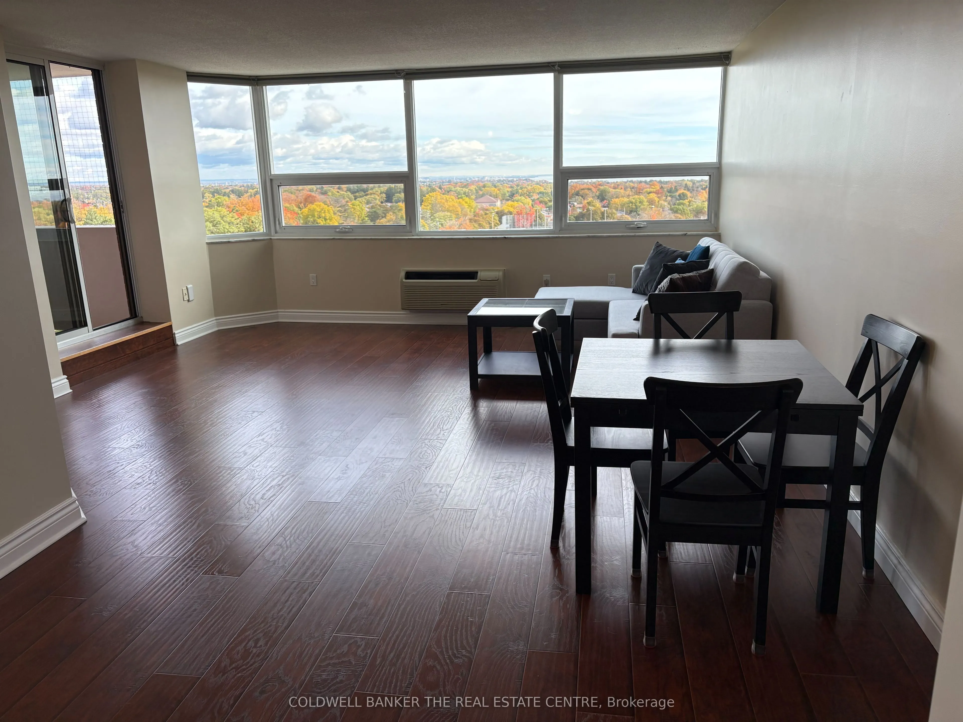 121 Ling Road, #1211