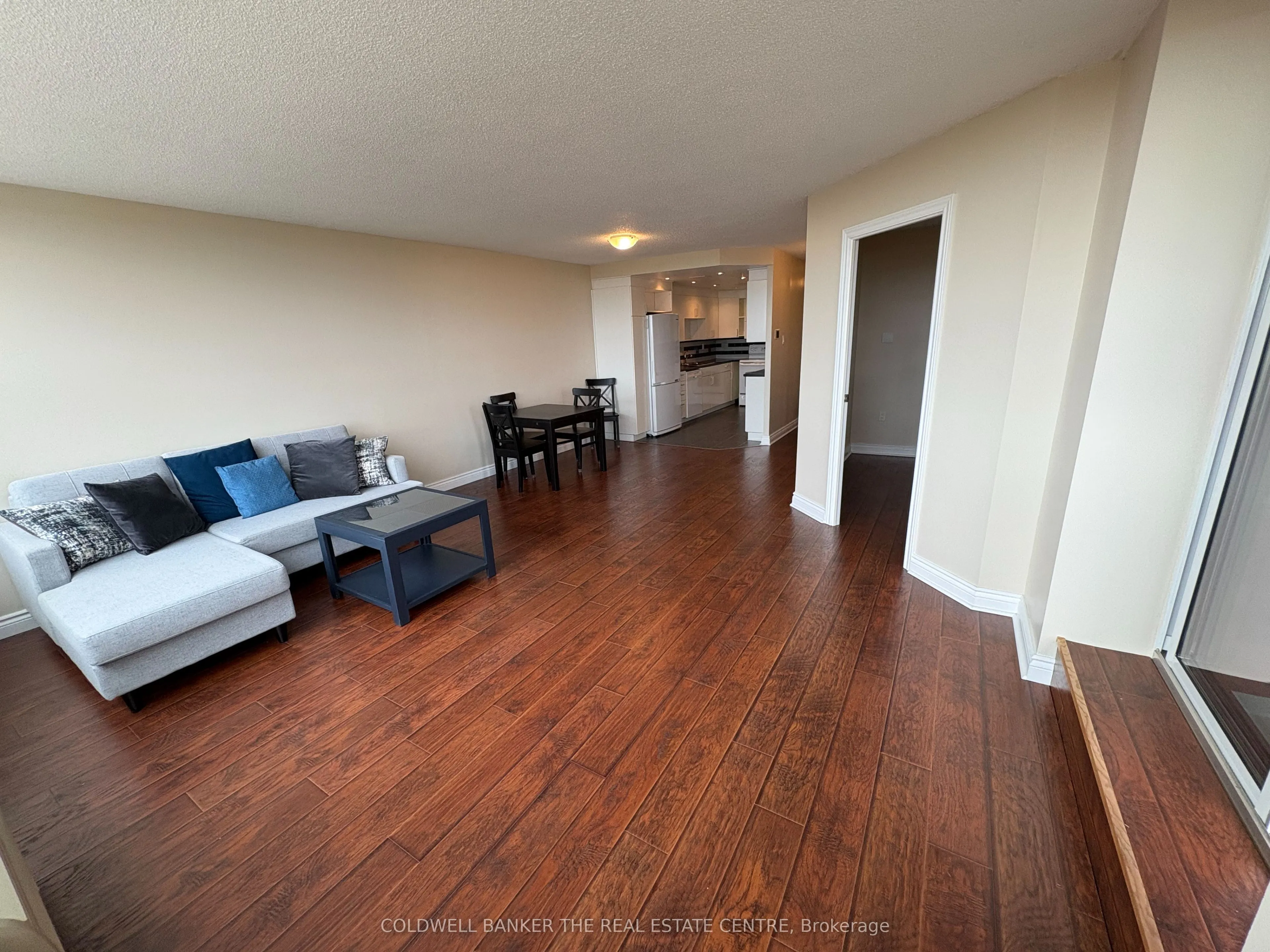 121 Ling Road, #1211