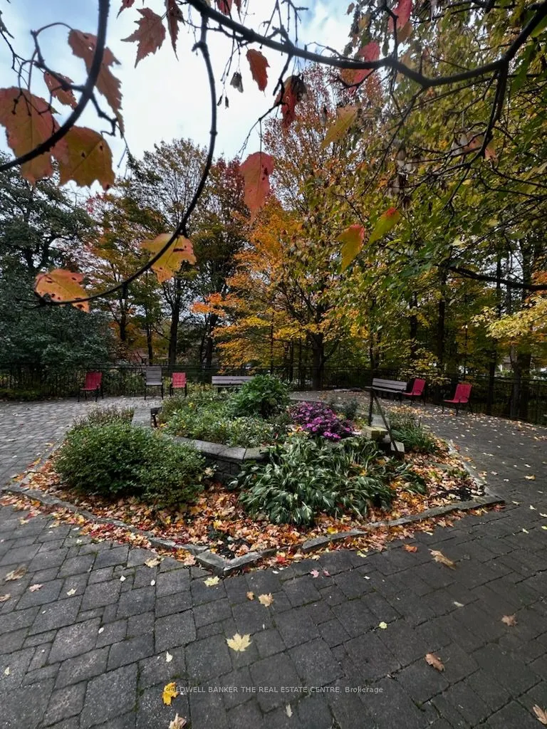 121 Ling Road, #1211