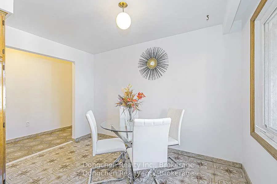 281 Huntsmill Boulevard