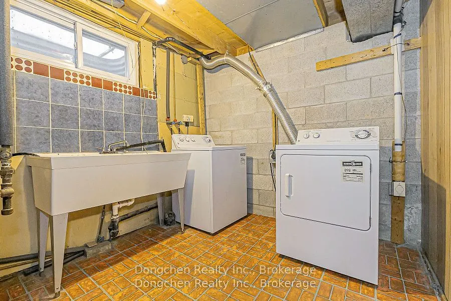 281 Huntsmill Boulevard