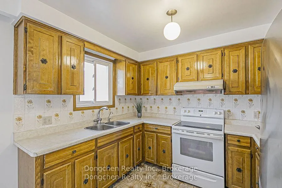 281 Huntsmill Boulevard