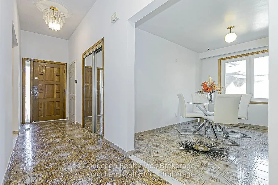 281 Huntsmill Boulevard