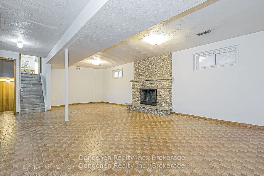 281 Huntsmill Boulevard