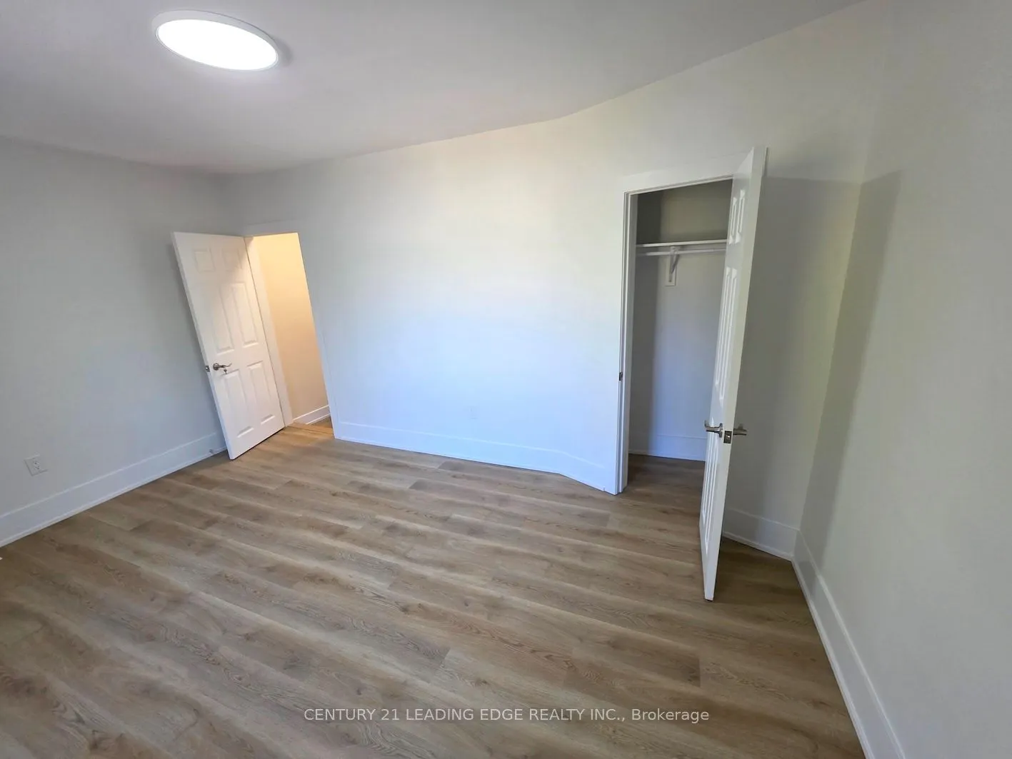 51 Dearbourne Avenue, #Main