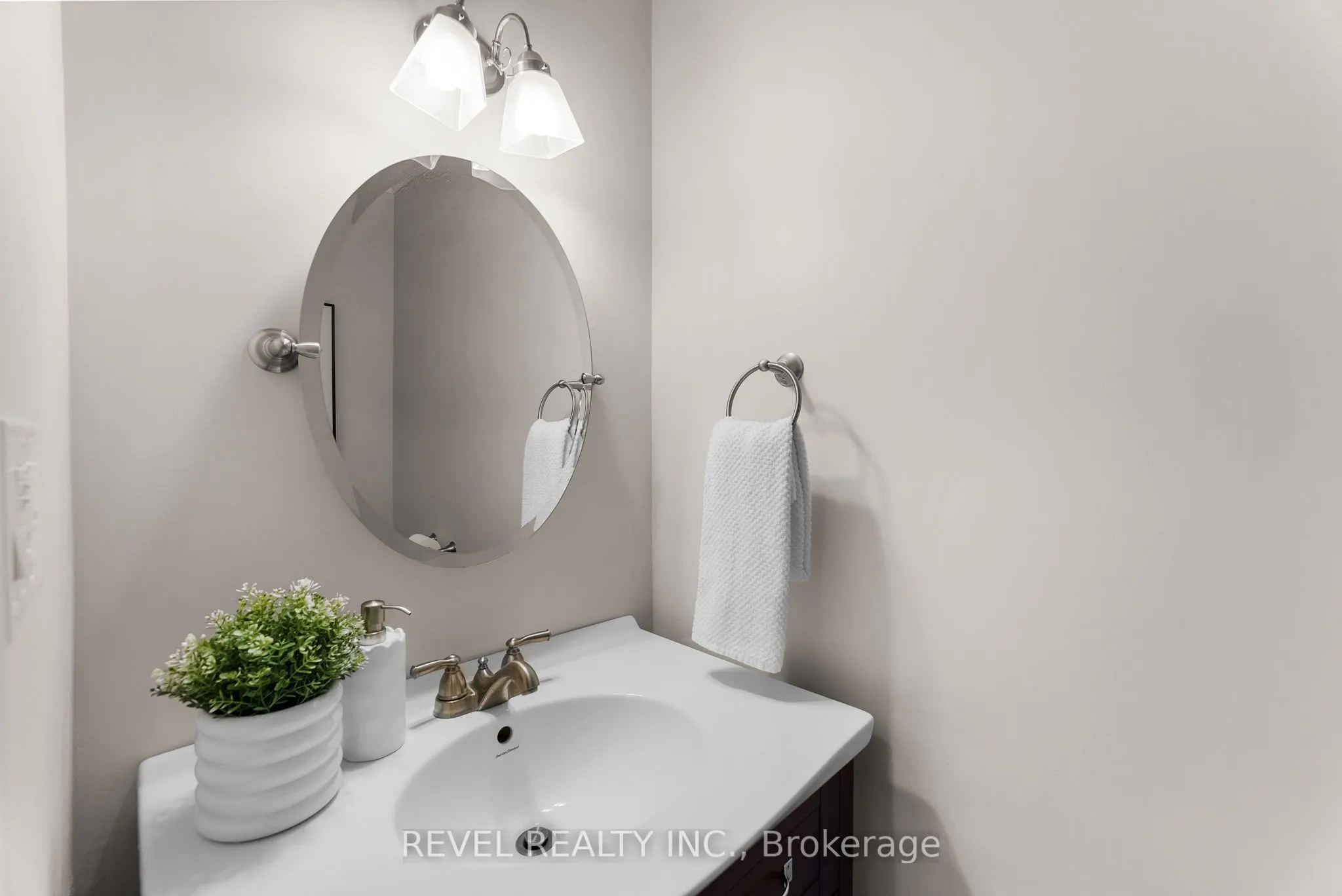 330 Regal Briar Street