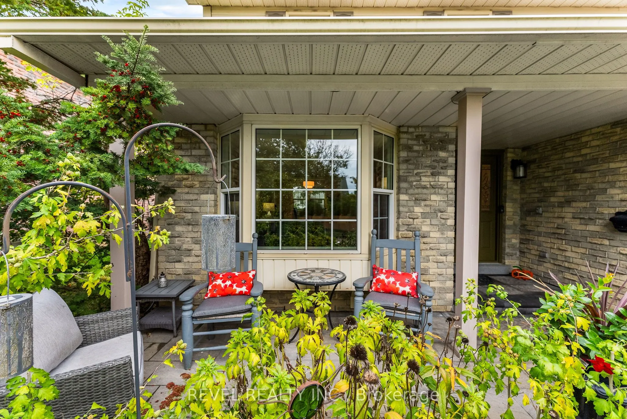 330 Regal Briar Street