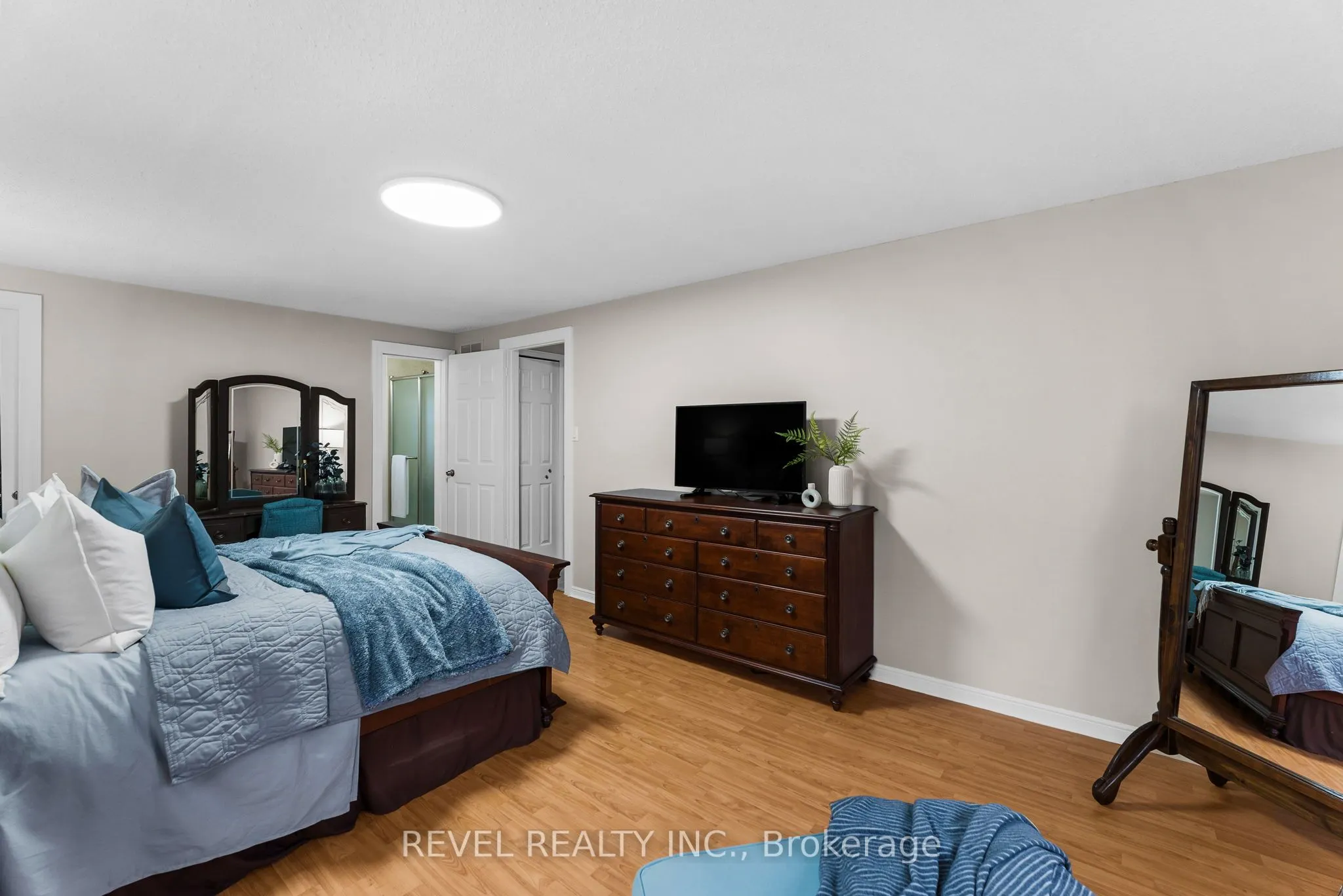 330 Regal Briar Street