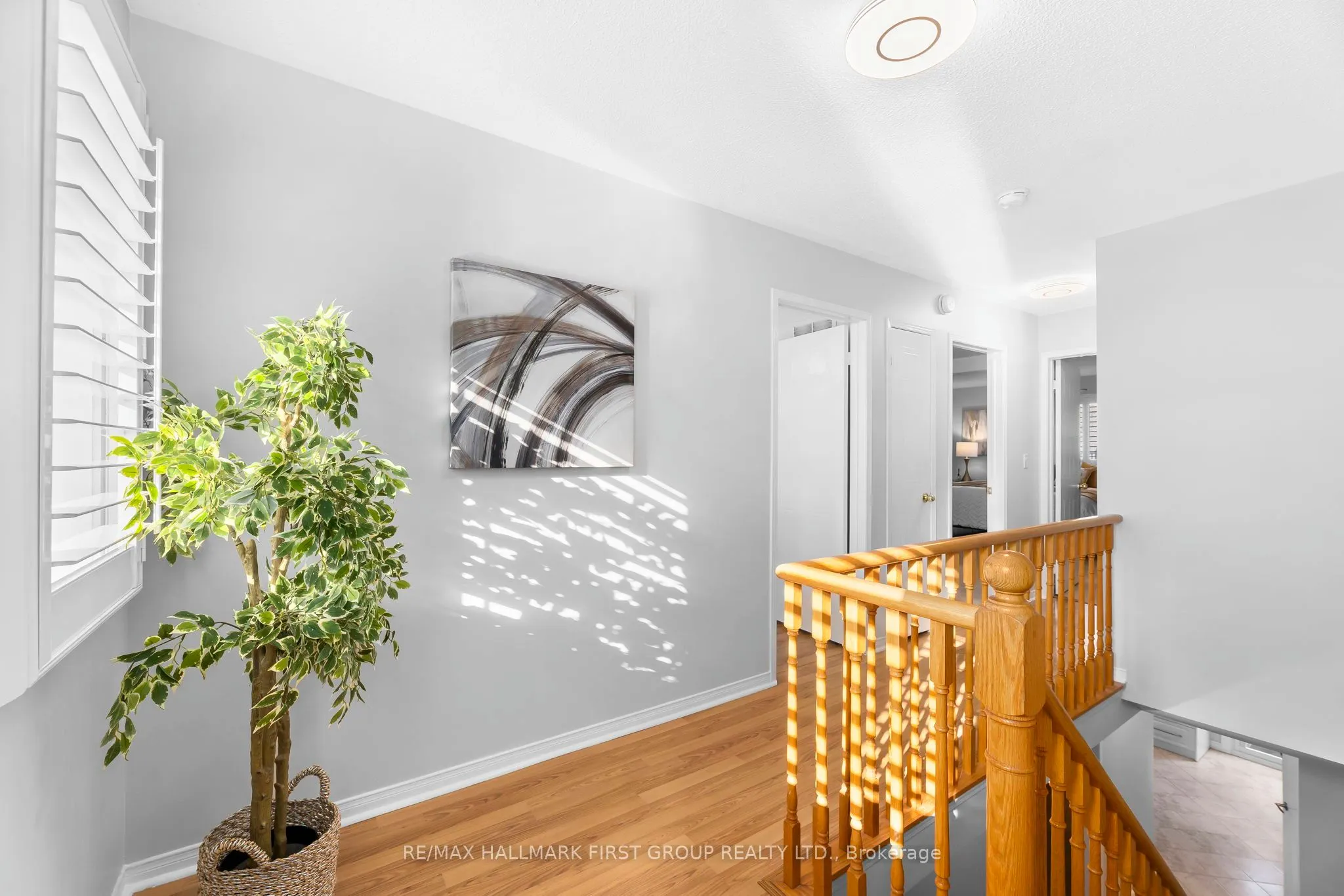 122 Thicket Crescent