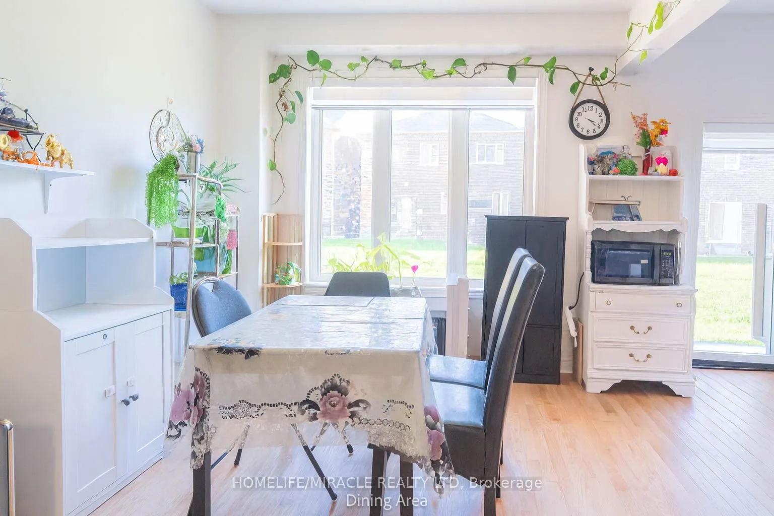 1185 Kettering Drive