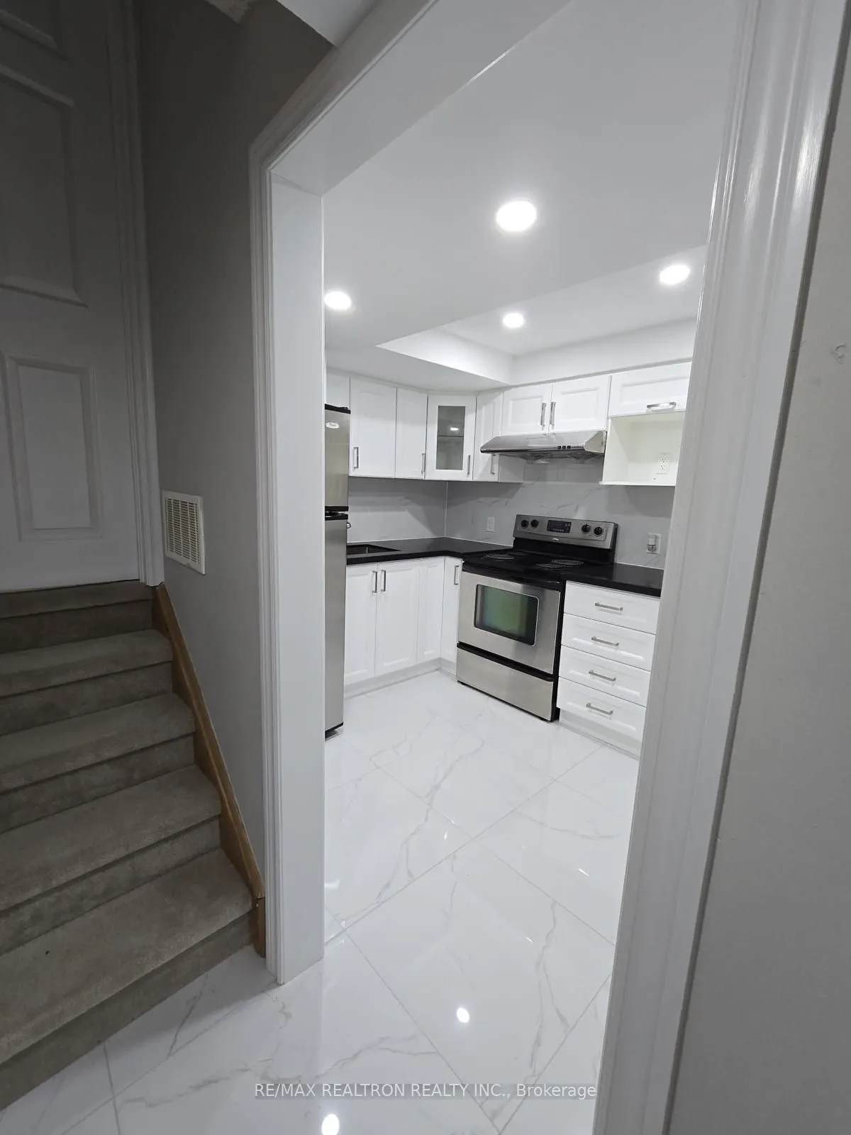 117 Vessel (BSMT) Crescent