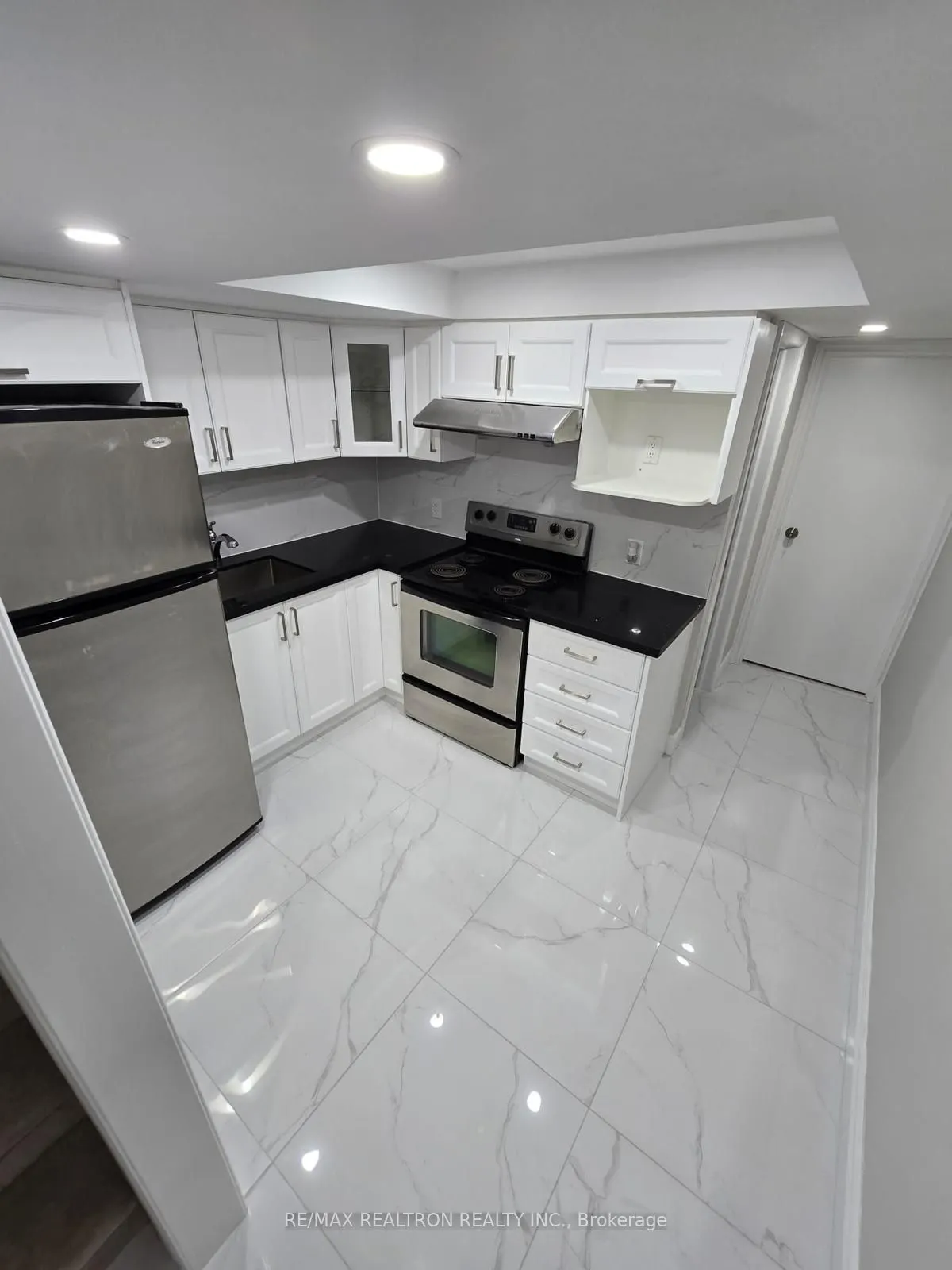 117 Vessel (BSMT) Crescent