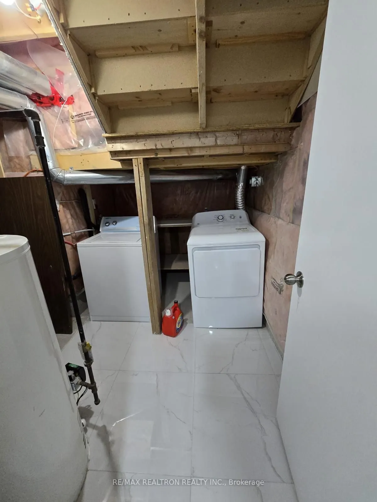 117 Vessel (BSMT) Crescent