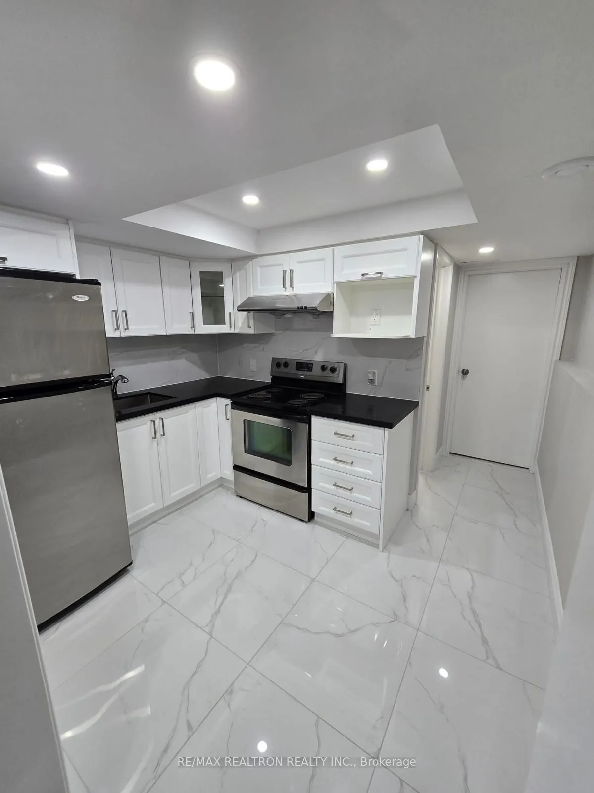 117 Vessel (BSMT) Crescent