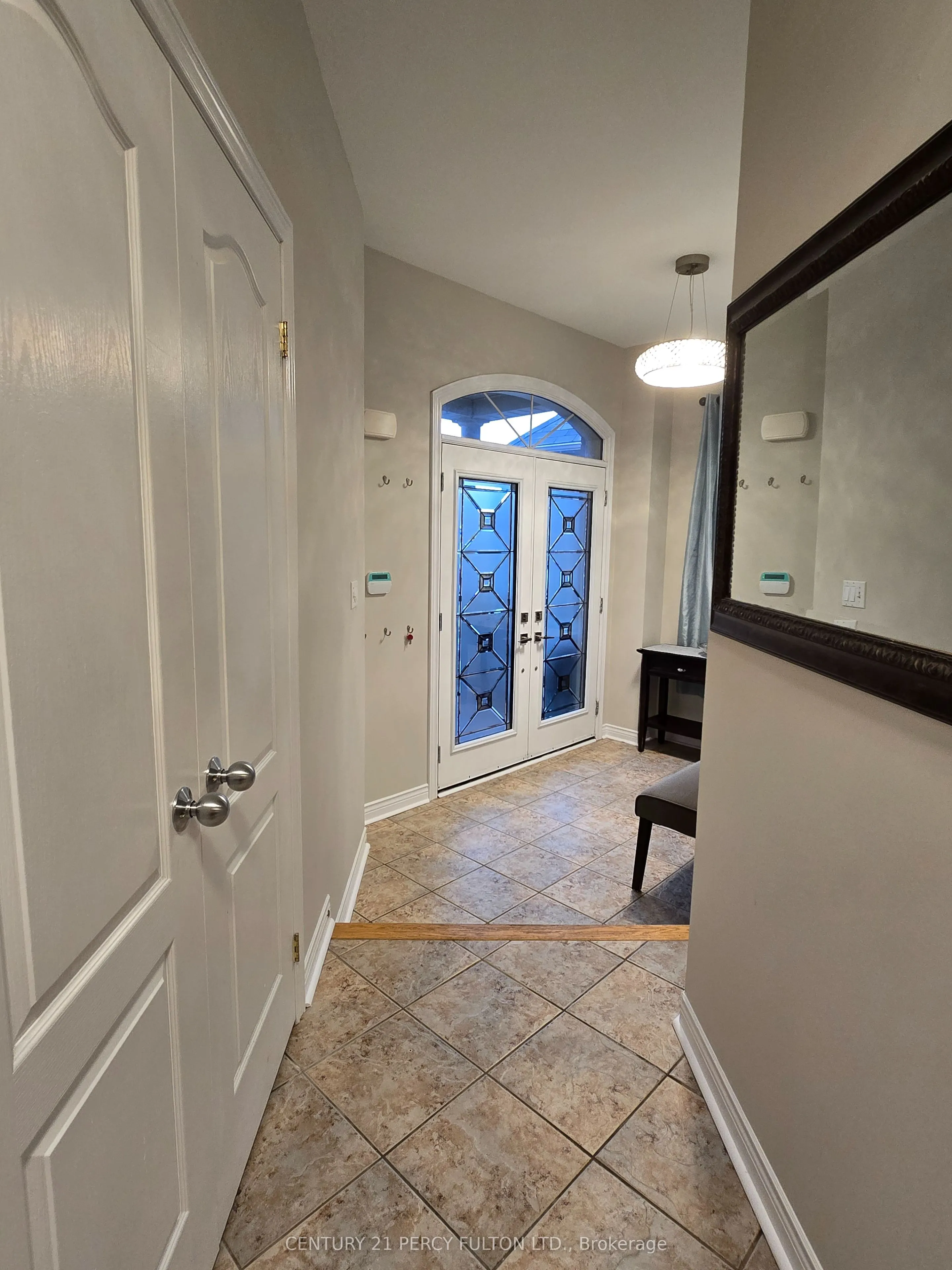 1979 Riverton Street