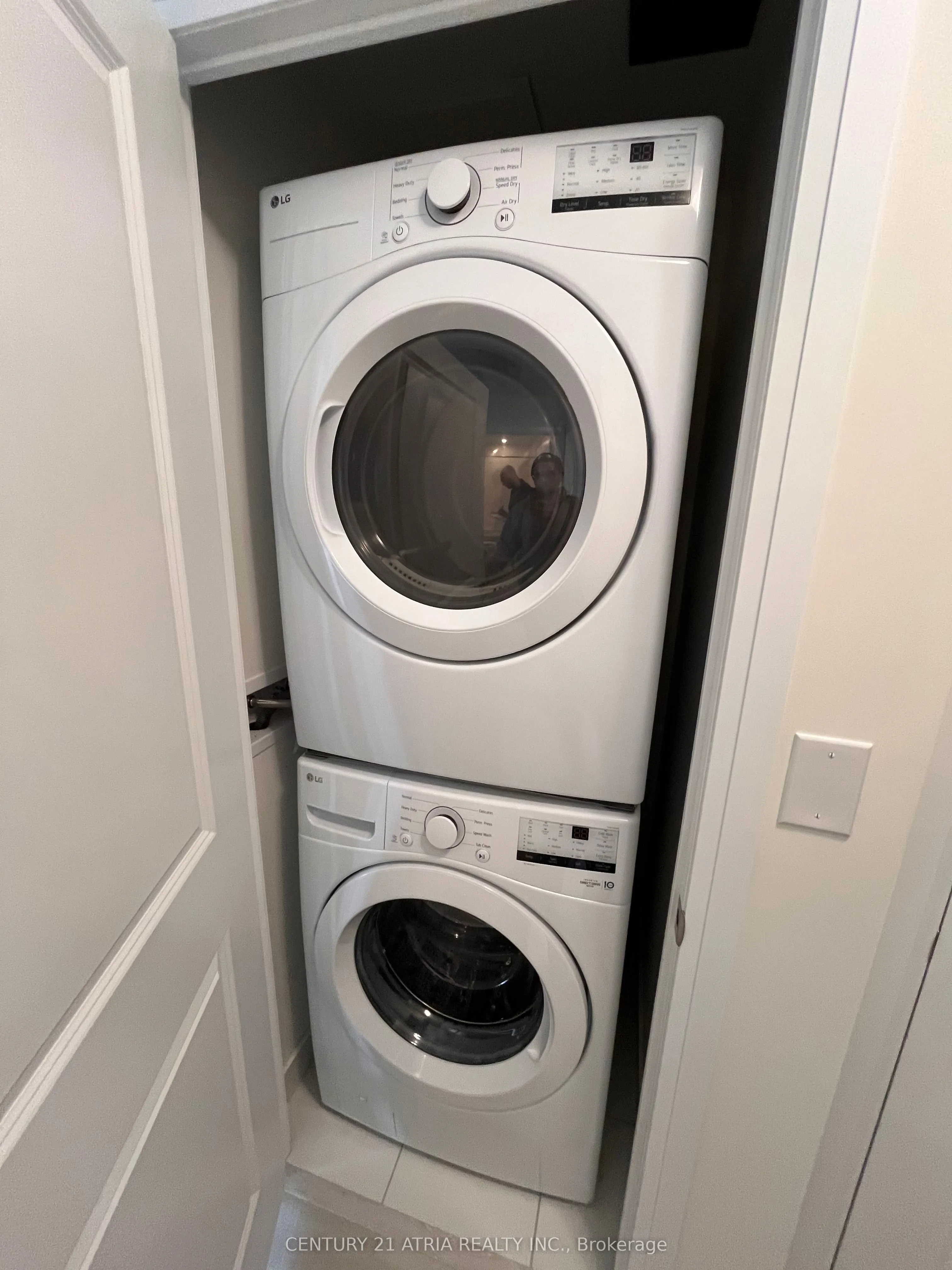 3260 Sheppard Avenue, #2101