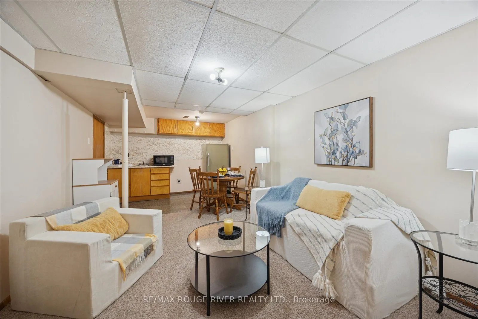 695 Hillcroft Street