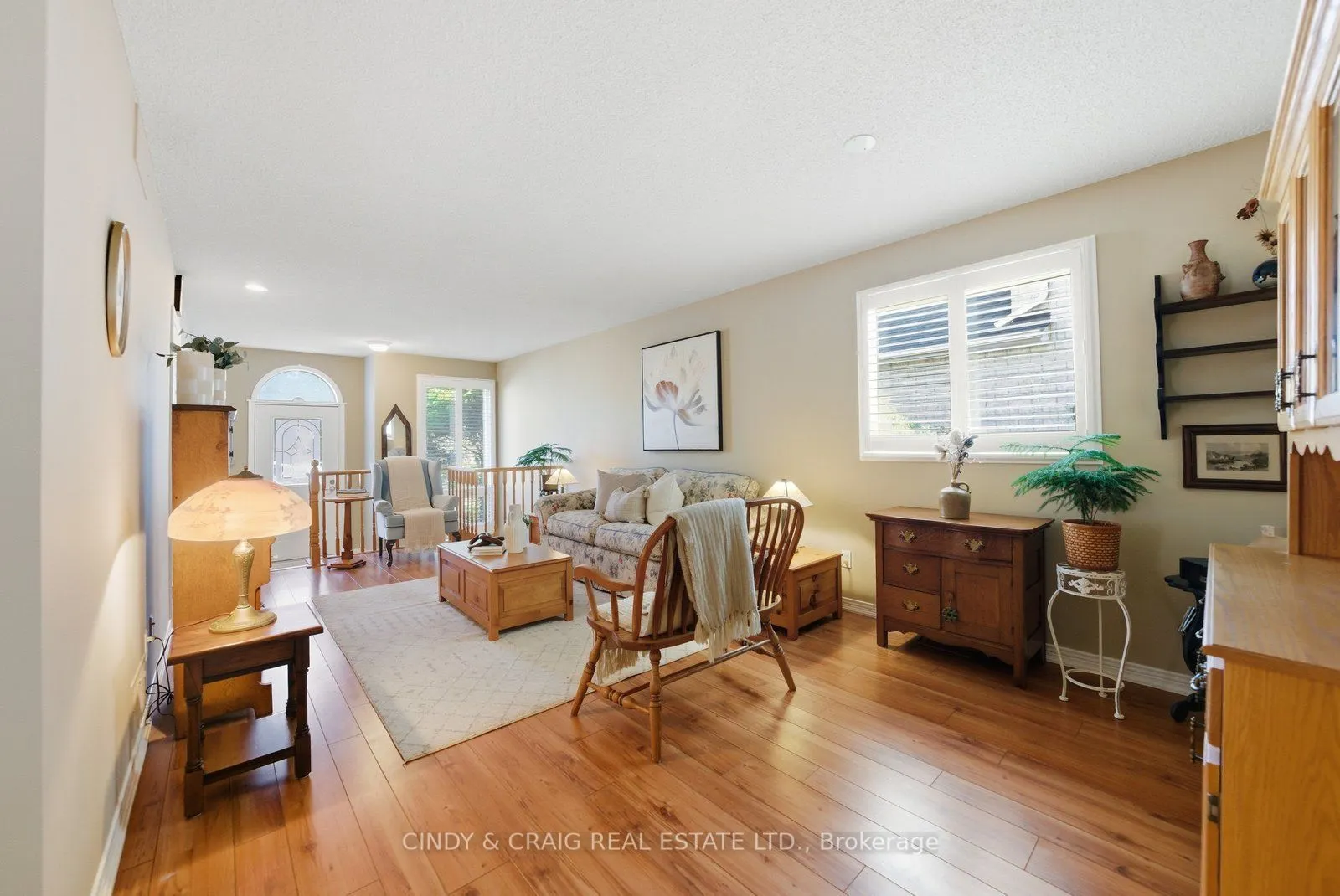 318 Sandringham Drive