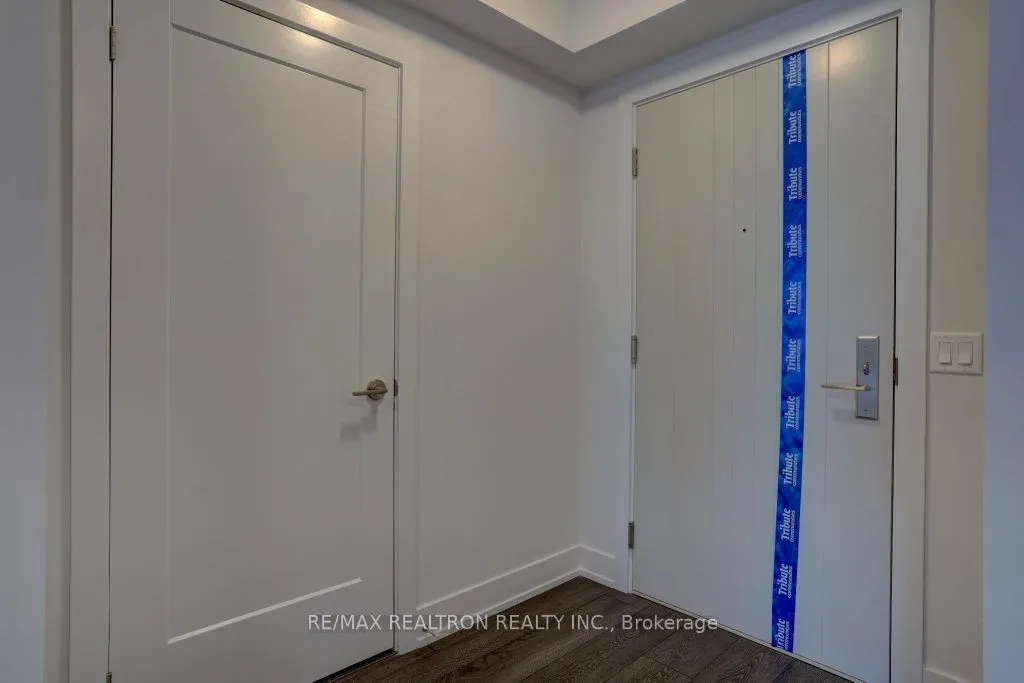 2550 Simcoe Street, #813