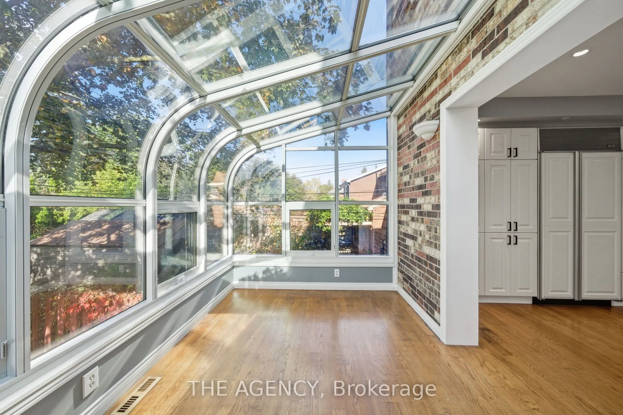 8A Maryland Boulevard