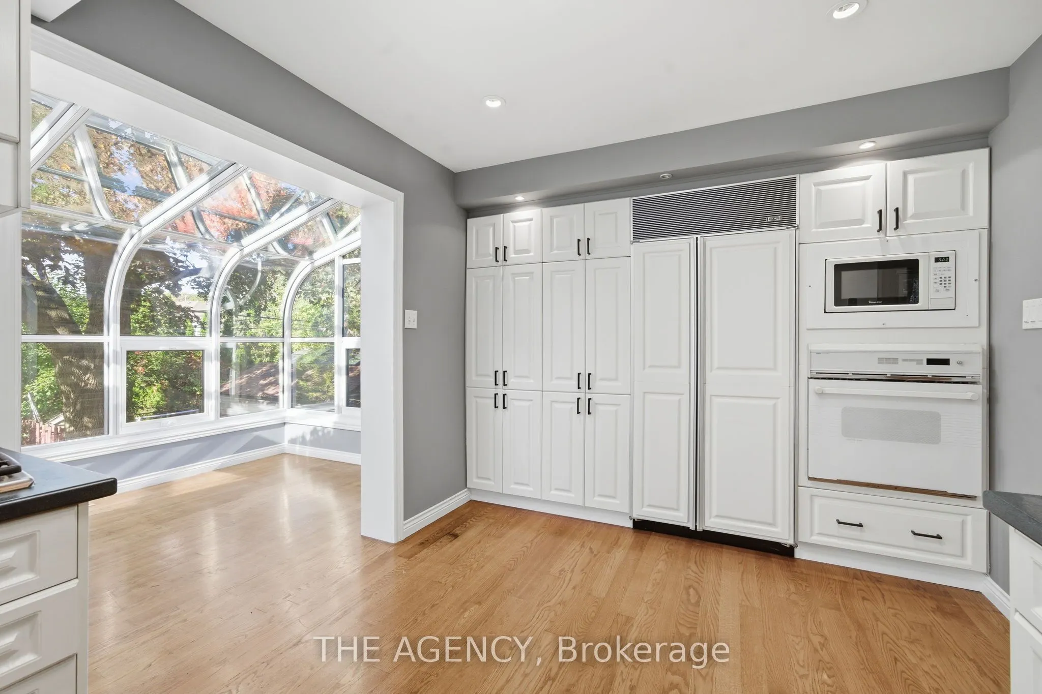 8A Maryland Boulevard