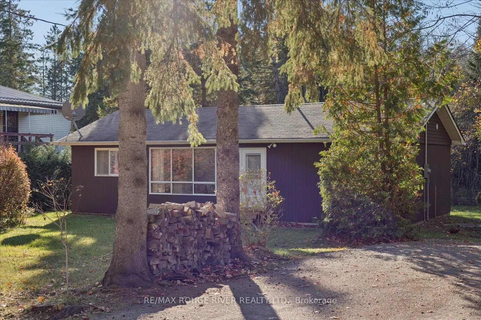 16 Blumenweg Crescent