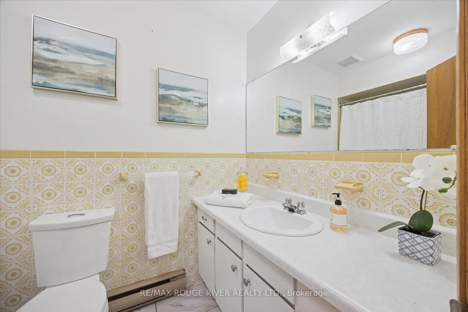 16 Blumenweg Crescent