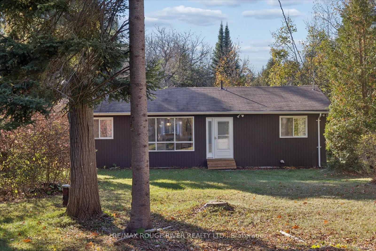 16 Blumenweg Crescent