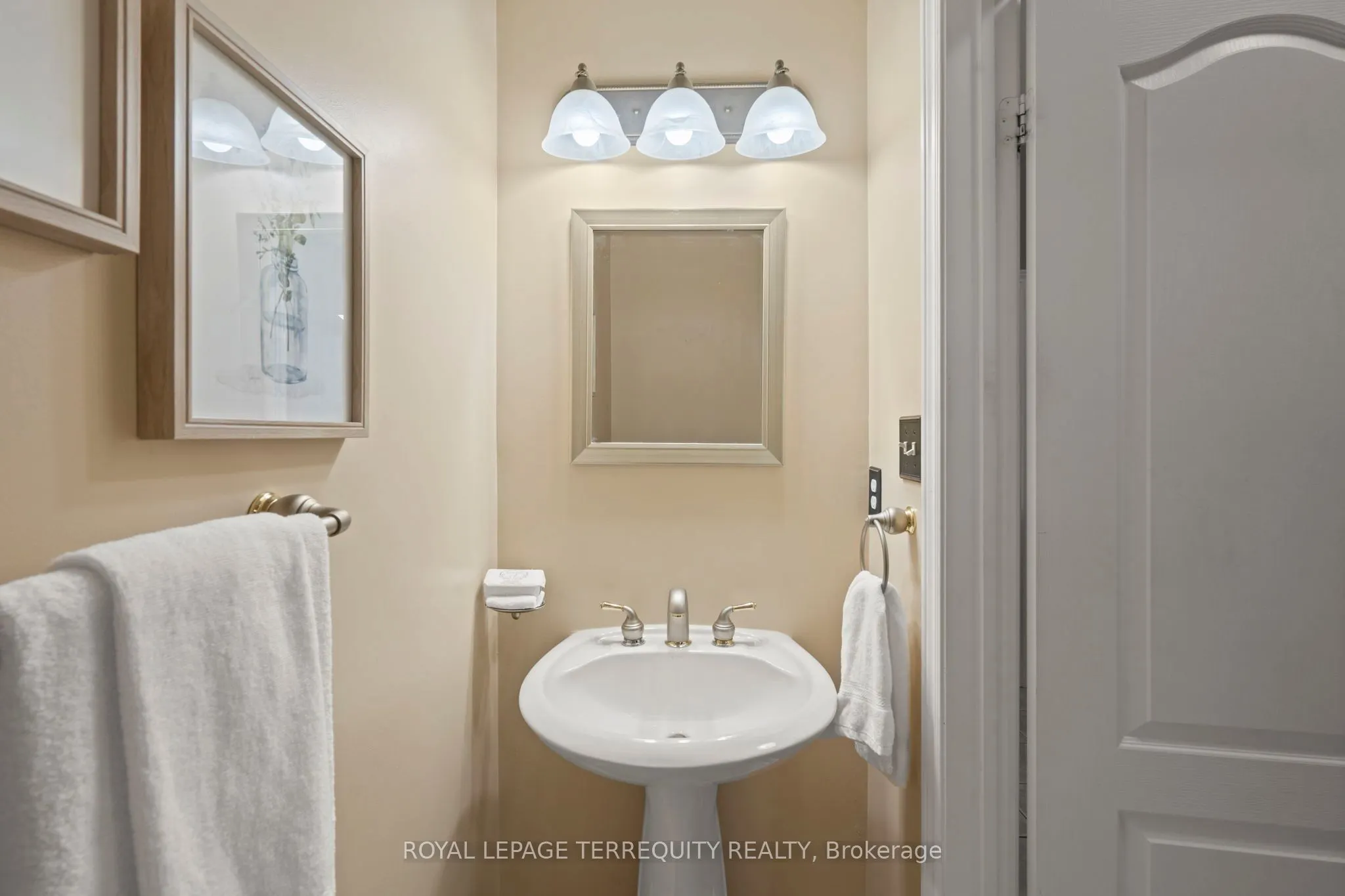 12 Kenilworth Crescent