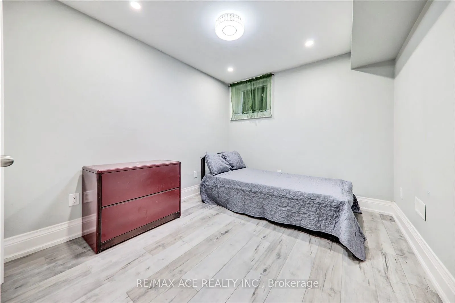 71 Lillington Avenue